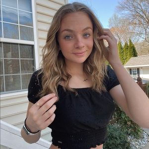 Meet your Posher, Karoline